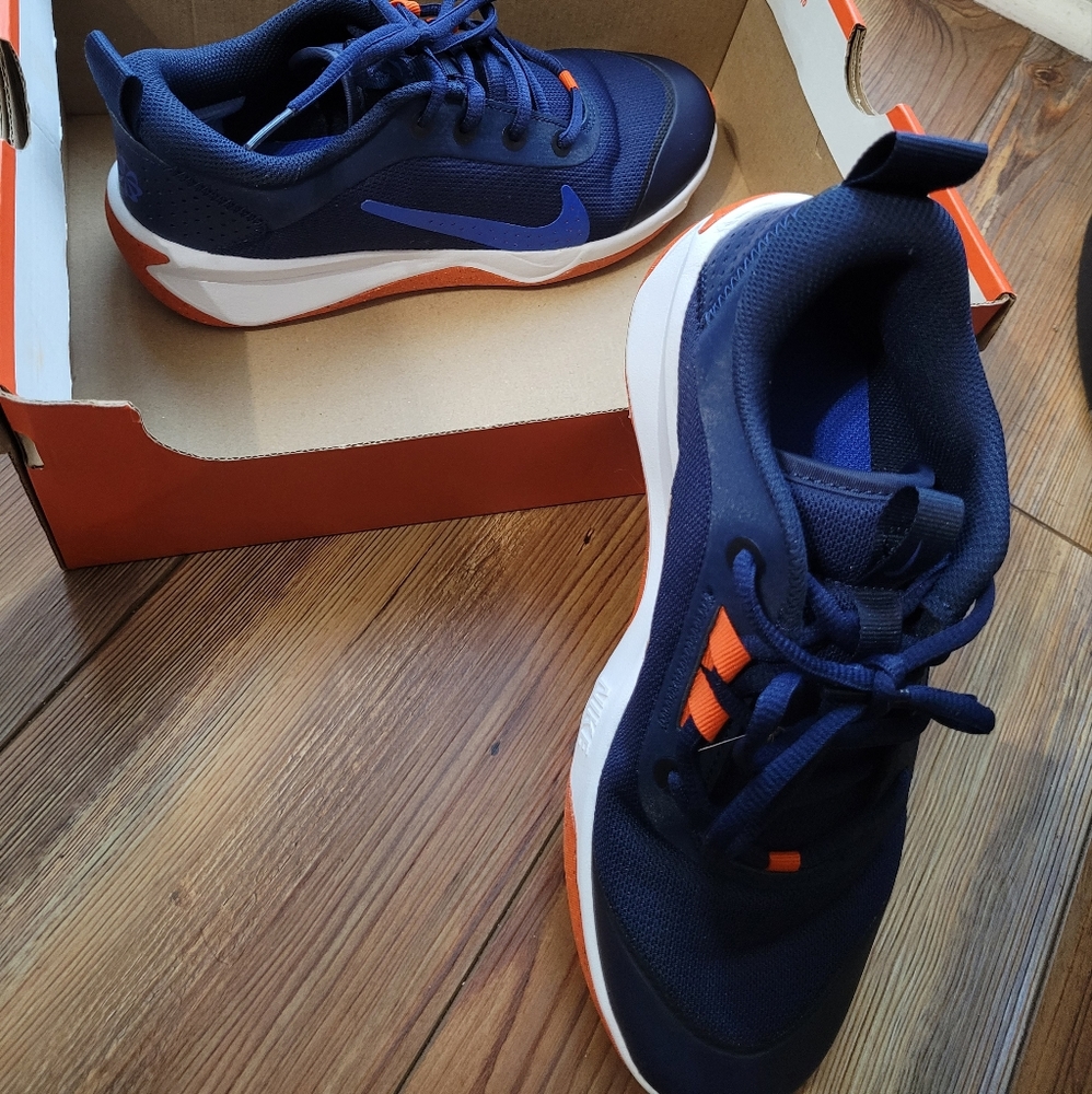 Nike 5Y blue and orange sneakers